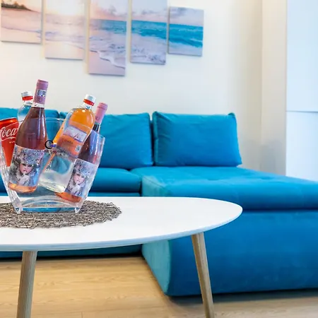Tim Apartment Mamaia