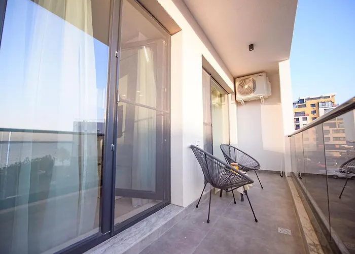 Tim Apartment Mamaia